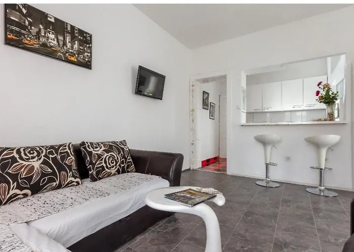 Апартаменты Izabela Сплит